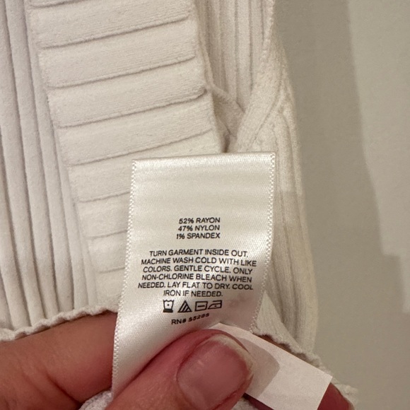 Express Cream Ribbed Tank Top - Picture 7 of 14